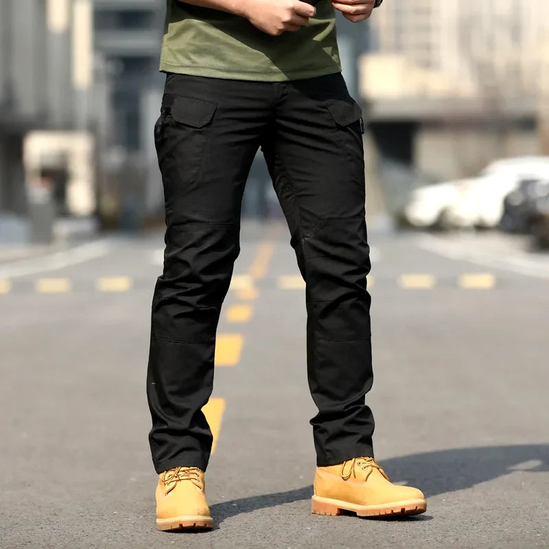 Pantalon Tactique Imperméable Homme - Multi-Poches et Renforcé pour Aventures Outdoor