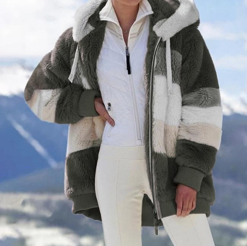 Unbeatable Early Winter Sale: 50% Off on Chic Contrasting Padded Coat!