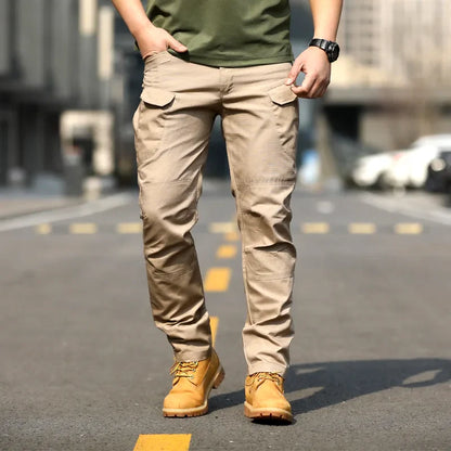 Pantalon Tactique Imperméable Homme - Multi-Poches et Renforcé pour Aventures Outdoor